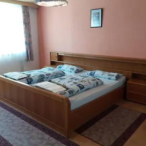 Ferienwohnung Greul Apartment